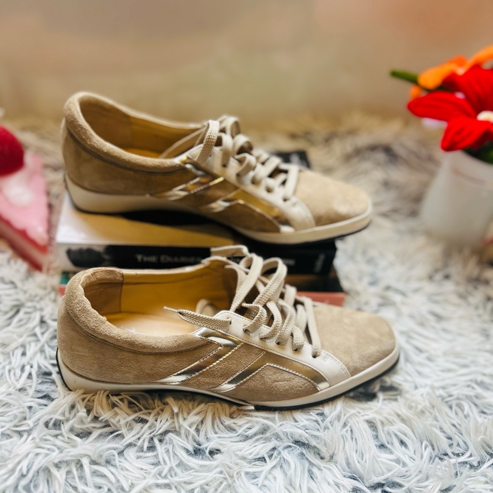 Amalfi Tan and White Sneakers Versatile Low-Top Design